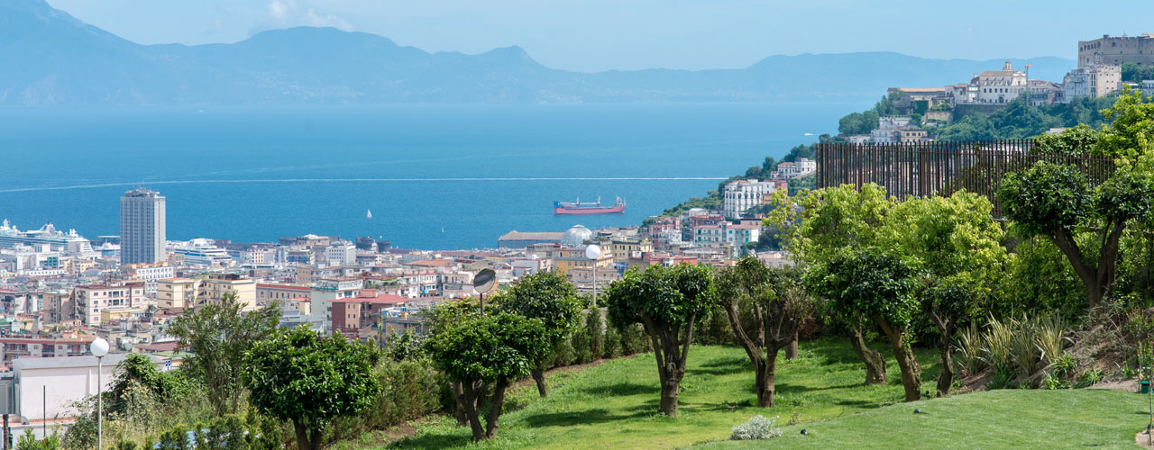 Il panorama da Villa Partenope